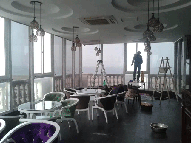 煙臺開發區御廚館韓國餐廳隔熱膜施工